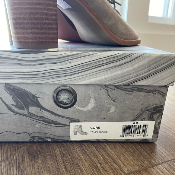 Jeffrey Campbell Cors Lace-Up Ankle Boot - Taupe Suede, Size 8 - Picture 7 of 7